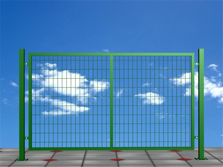 自然保護區(qū)護欄圍欄用品，自然資源浸塑鐵絲網(wǎng)
