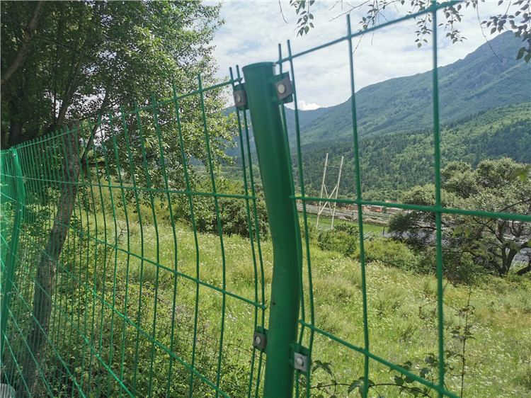 自然保護區(qū)建設管護用鐵絲網圍欄